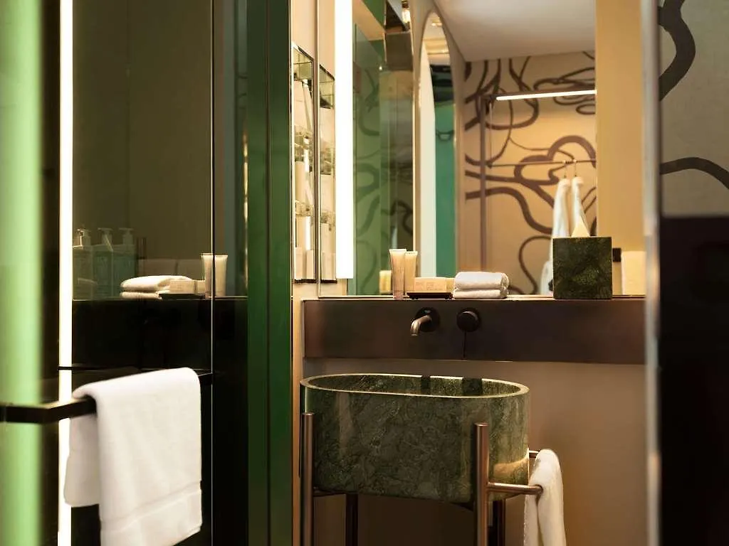 Mondrian Singapore Duxton Singapore
